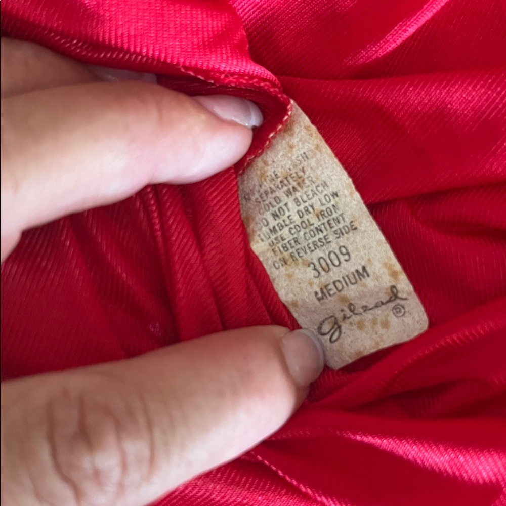 Vintage Gilead Red Robe - Picture 6 of 6